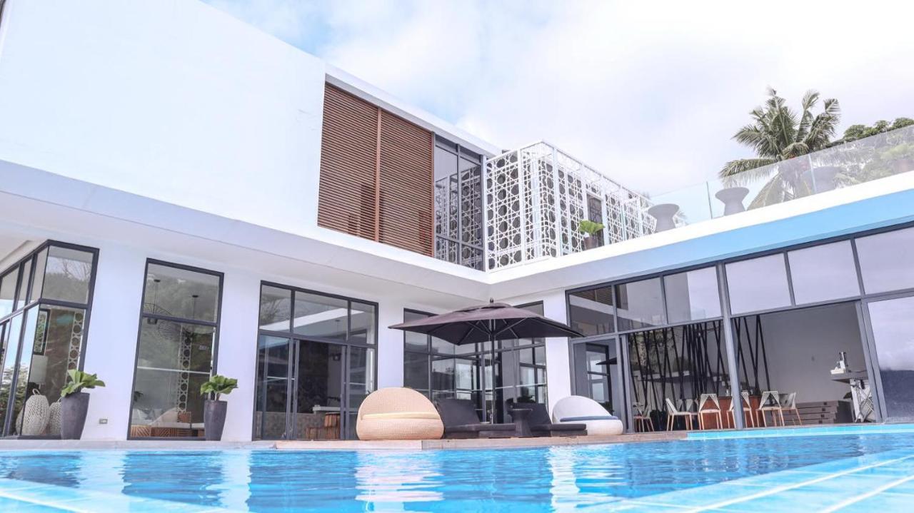 Sisid Anilao Resort マビニ エクステリア 写真