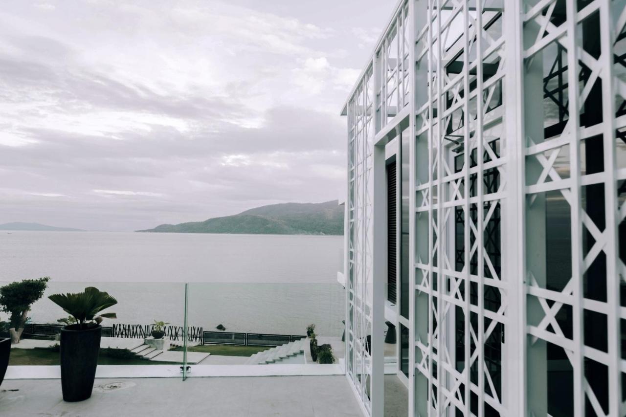Sisid Anilao Resort マビニ エクステリア 写真